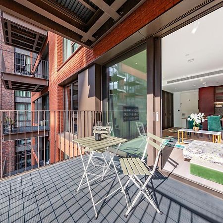Central London Luxury: Garden View Flat with Balcony Apartment Exterior photo